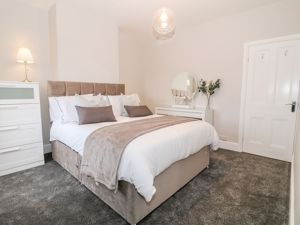 Photo 8- click for photo gallery